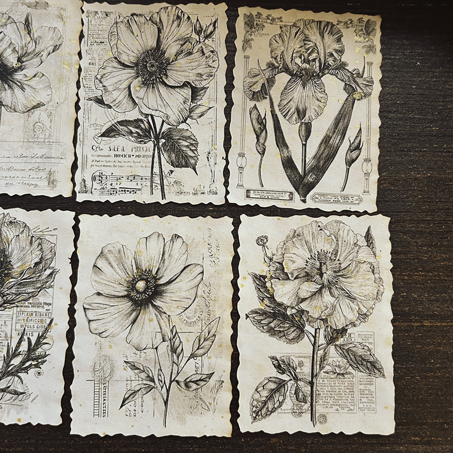 Tea-Stained Floral Ephemera: Gold Splashed Paper Flowers for Junk Journals