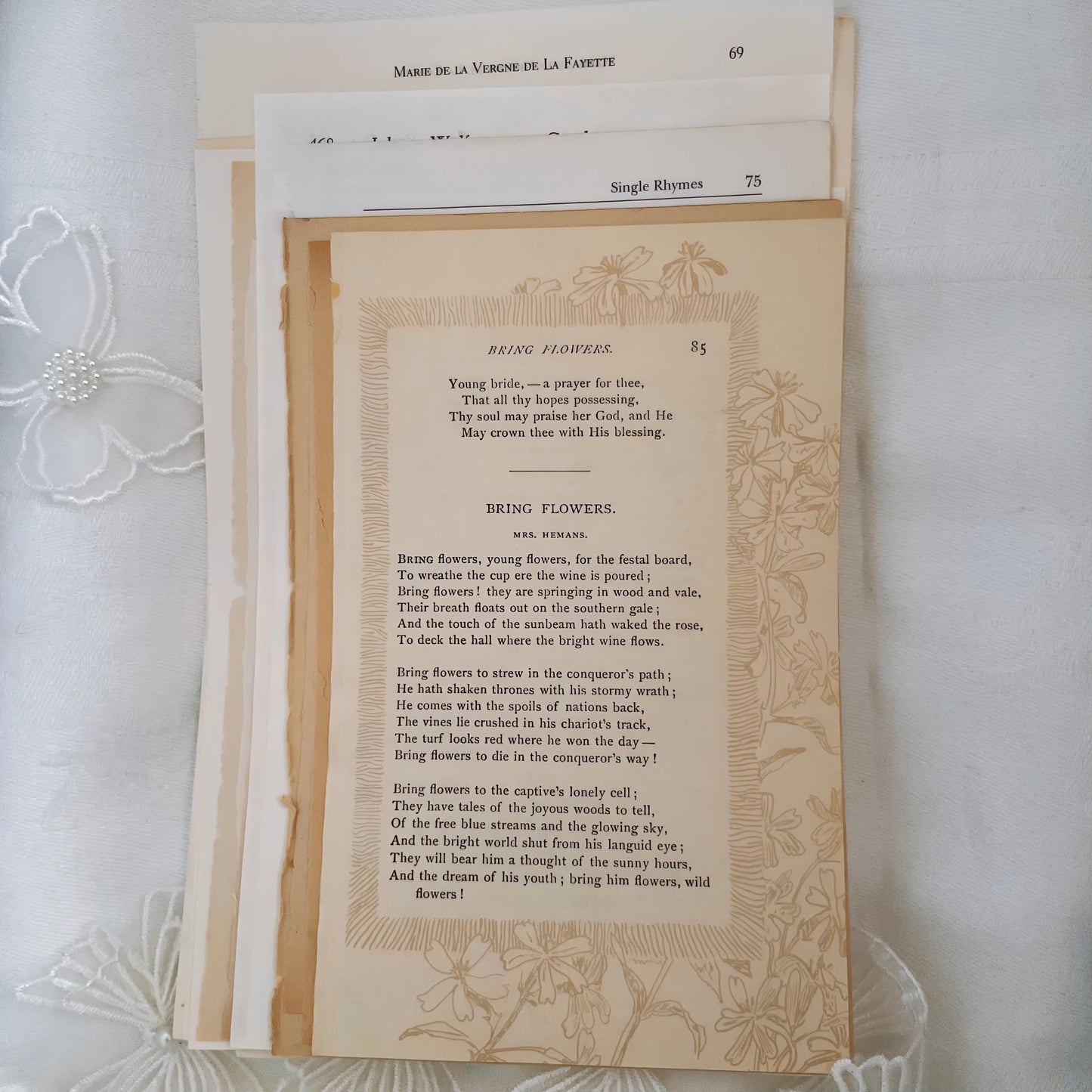 Assorted Vintage Book Pages: Antique Paper Ephemera for Junk Journals - 100 pcs